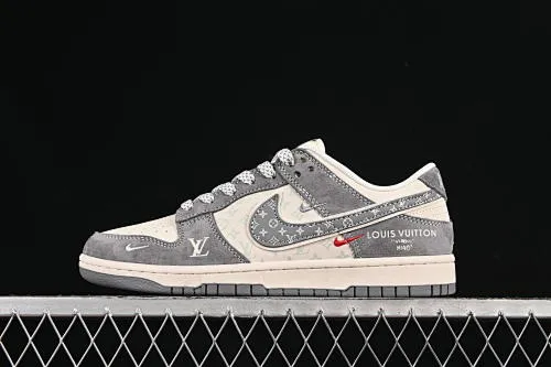 All categories Nk SB Dunk Series Nk SB Dunk Low High-end customized low-top sneakers Nike SB Dunk Low LV co-branded three-hook luminous gray bottom with stars Anniversary high-end customized low-top casual sneakers YX5066-361